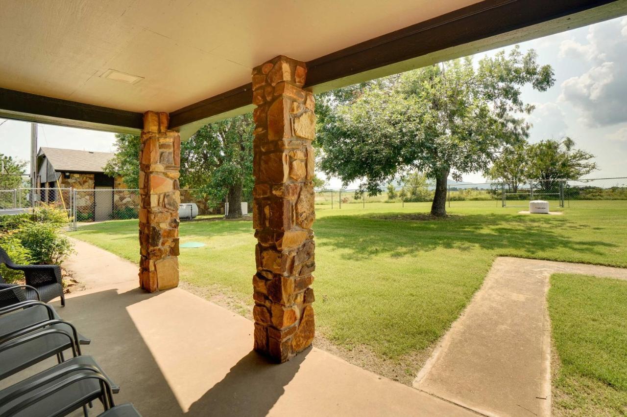 Spacious Country Home Near Ft Sill And Medicine Park Lawton Exterior foto